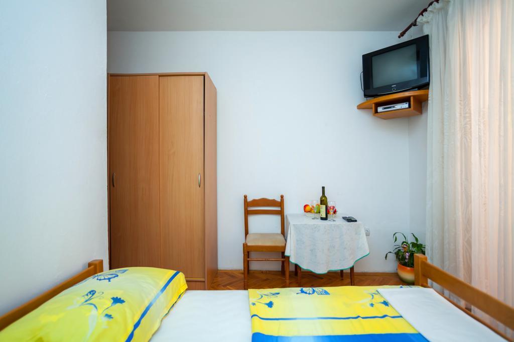 Apartments Marko Tivat Rum bild