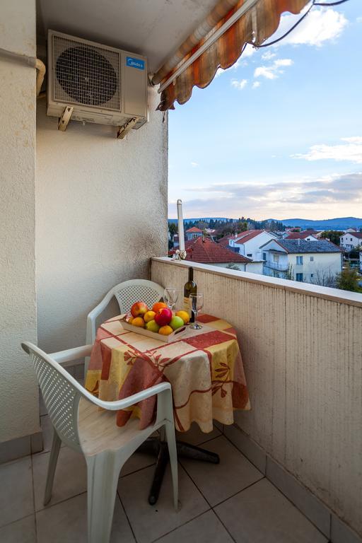 Apartments Marko Tivat Rum bild