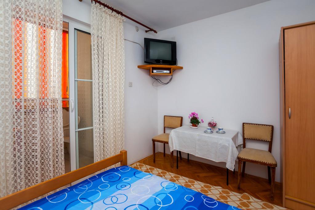 Apartments Marko Tivat Rum bild