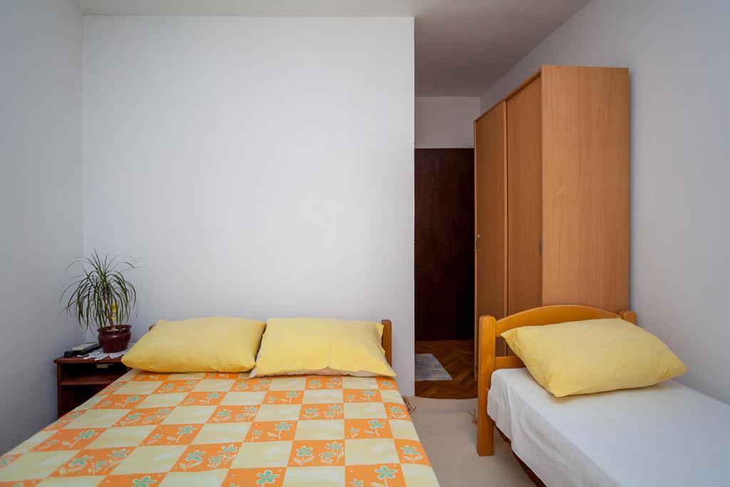 Apartments Marko Tivat Rum bild